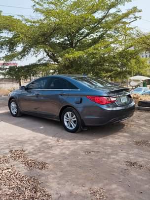 A picture of Super sharp Hyundai Sonata 2010 Neatly used Price 3 650m