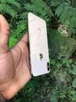 A picture of Iphone x max Price 399 000 Tu