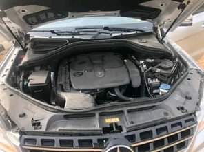 A picture of FRESH ENTRY FOREIGN USED 2013 MERCEDES BENZ ML350 Full option
