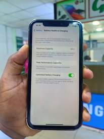 A picture of Iphone Xr body ya 13 Pro