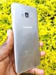 A picture of s8 plus 280k 64gb 4gb ram