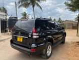 A picture of TOYOTA PRADO DIAMOND