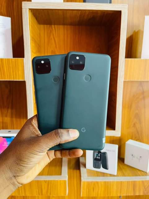 A picture of Google pixel 5a 5g 0749063894