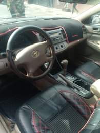 A picture of WELL MAINTAINED Brand Toyota Model Camry 04 Painted on first