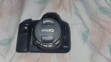 A picture of camera cannon 5d markiii 0715698000