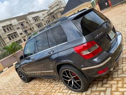 A picture of 2010 Mercedes Benz GLK