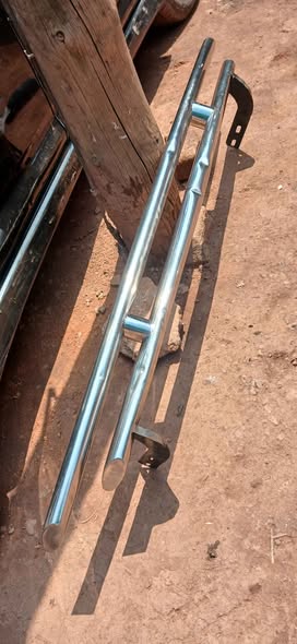 A picture of Used rear car guards