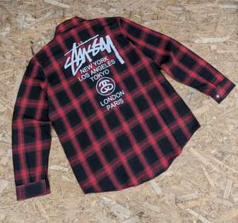 A picture of DOG DOG SHIRT S ORIGINAL ZINAPATIKANA