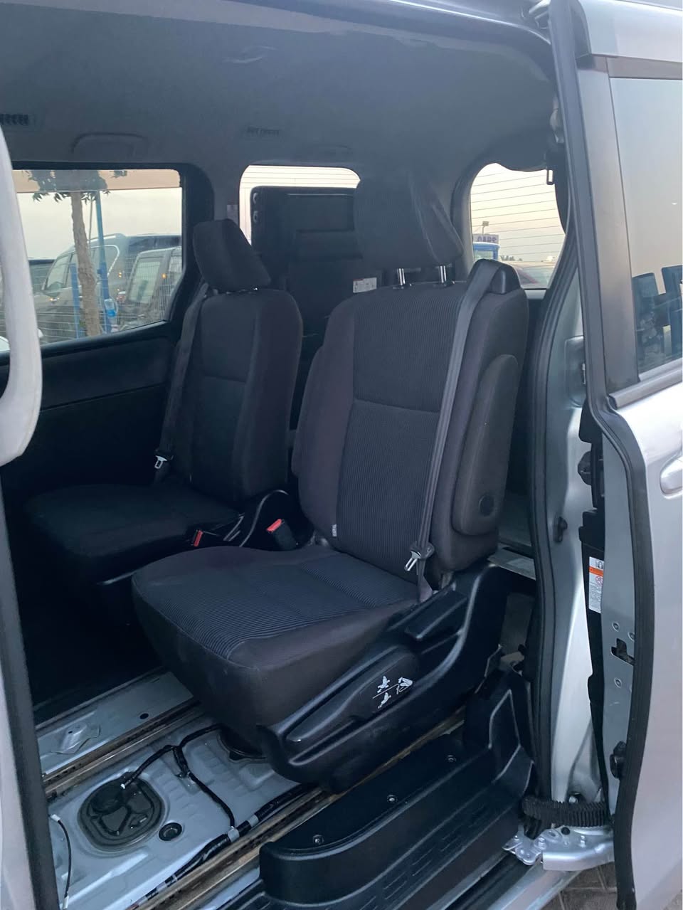 A picture of TOYOTA NOAH AFRICA EXPORT ONLY