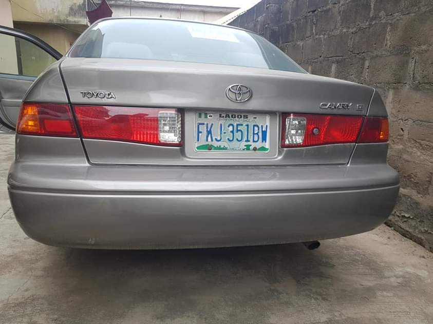 A picture of Toyota Camry 2001