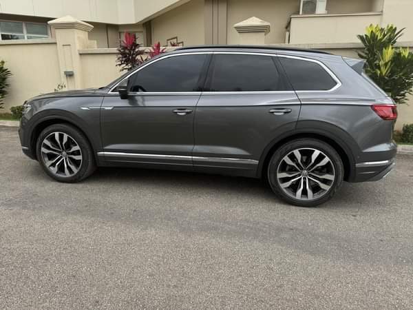 A picture of 2022 Volkswagen TOUAREG Foreign price 97M Location Abuja collinsautos 08160229978