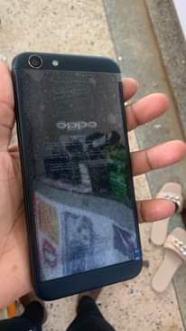 A picture of Oppo A57