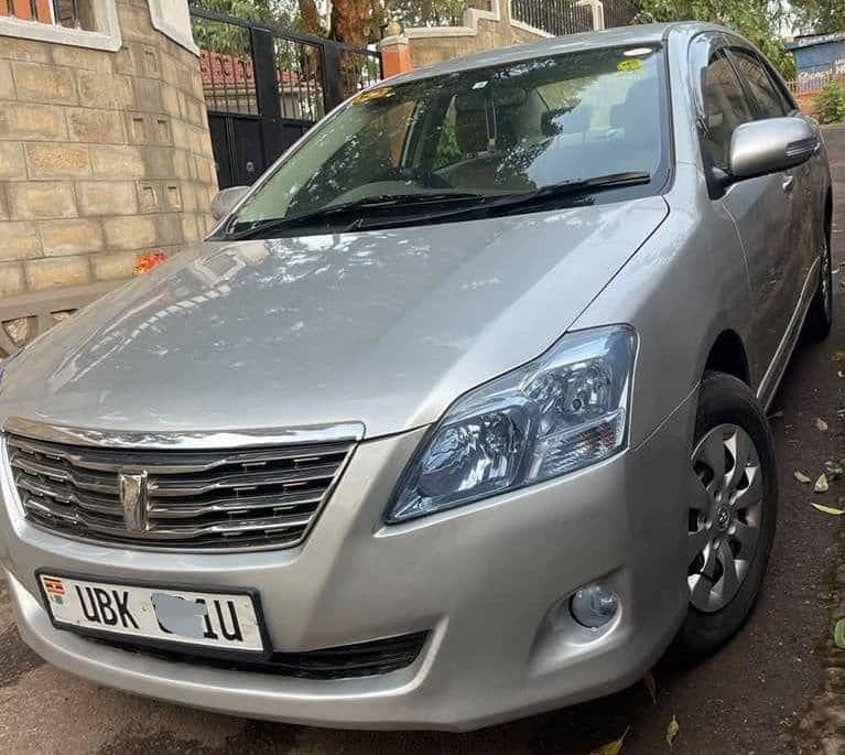 toyota premio