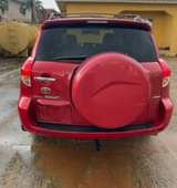 A picture of Toyoat Rav4 for sale The cars are both 4 plug