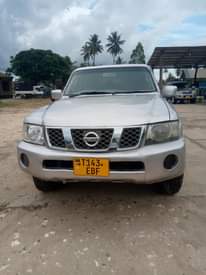 A picture of Nissan Patrol Diesel Manual Full Ac Tair Mpyaa Bei imepoa