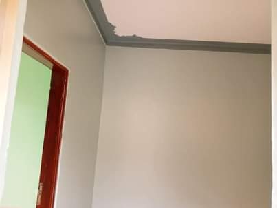 A picture of HoUSE FOR SALE