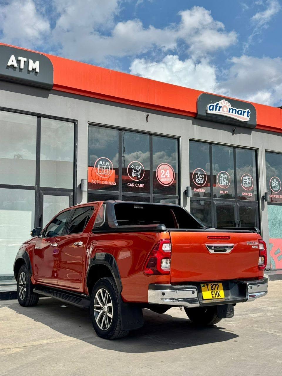 A picture of TOYOTA HILUX
