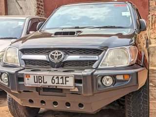 used toyota hilux