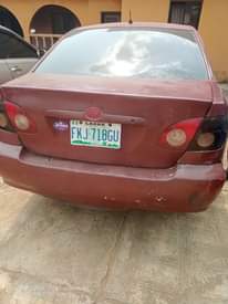 A picture of 2005 Toyota Corolla untouched Engine and gear ac has leakage