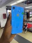 A picture of Iphone xr