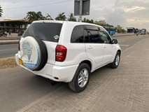 A picture of TOYOTA RAV4 YEAR 2005 ENGINE CAPACITY 1790 FULL AC PRICE