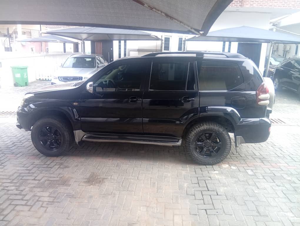 A picture of Registered 2008 Toyota Land cruiser Prado with sound 4plug engine