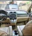 A picture of Honda CR V 2008