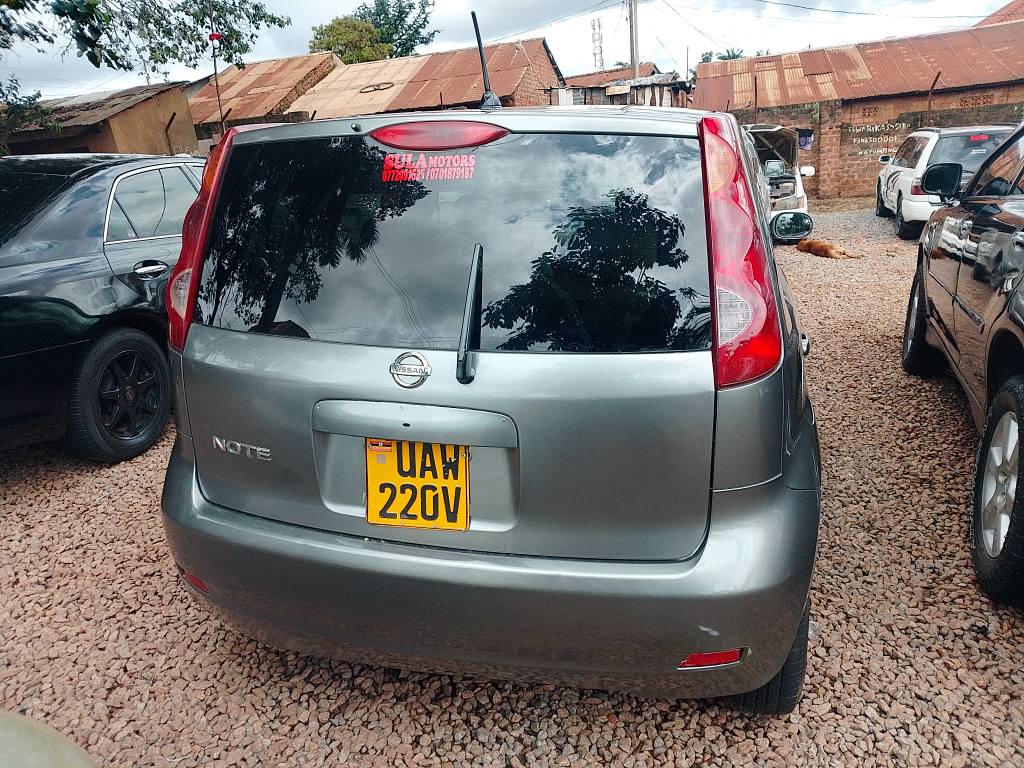 A picture of Nissan note 11millions CALL 0759 65 47 86