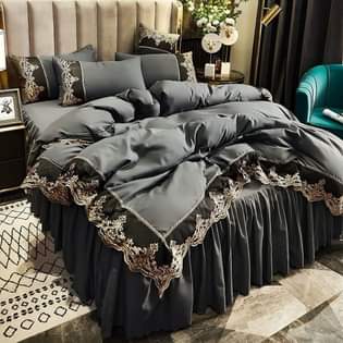 A picture of 6PCS LACE DUVETS 