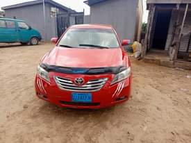 A picture of Toyota Camry 08 07010637169 08057240463