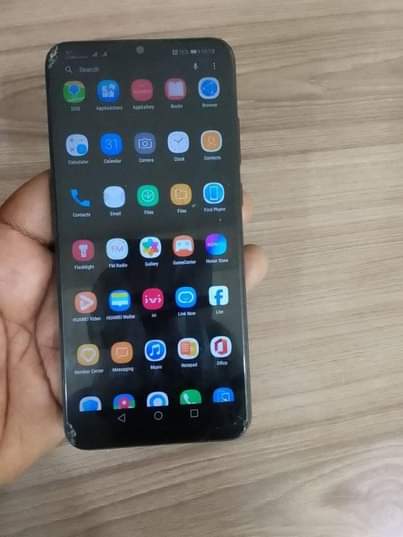 A picture of uhawei honor 9A