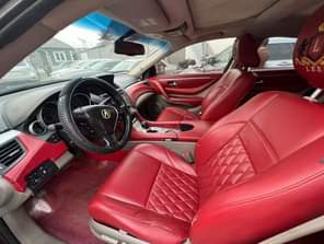 A picture of Hot deal Brand Acura Model ZDX Year 2010 Price 4