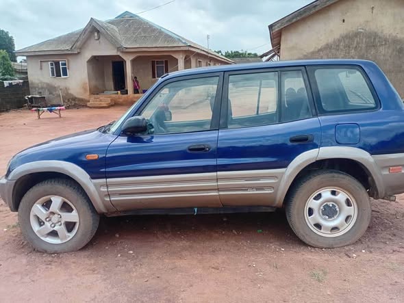 A picture of Toyota RAV4