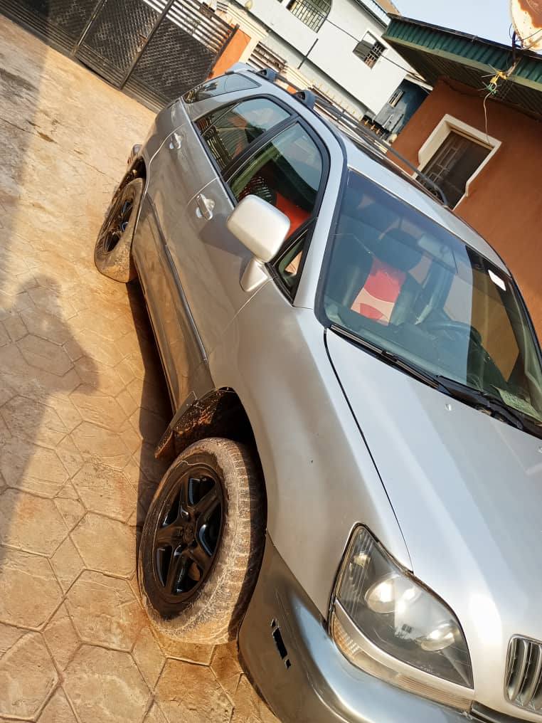 A picture of Rx 300