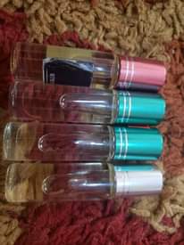 A picture of I sell oil perfumes