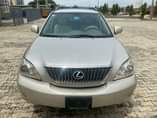 A picture of Lexux 330 2006