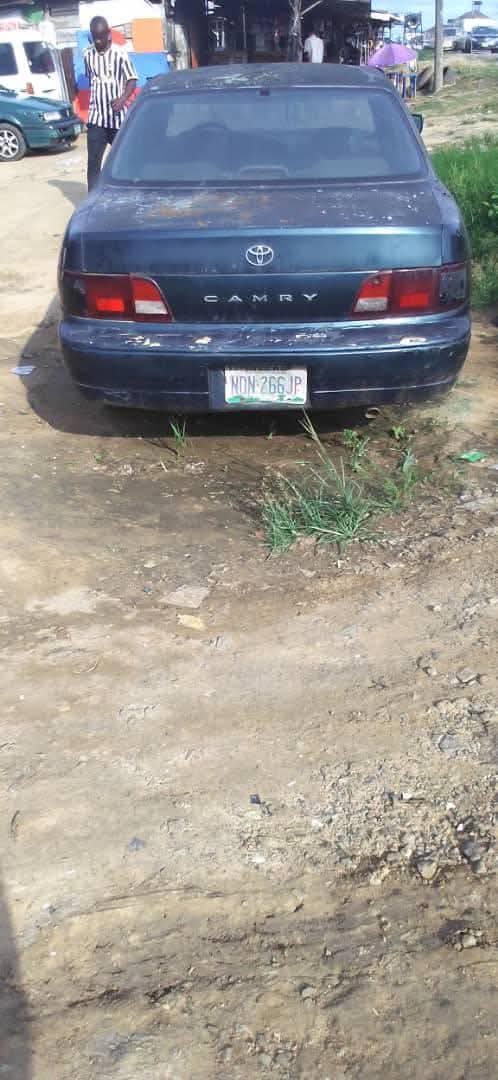 A picture of 2000 Toyota camry orobo