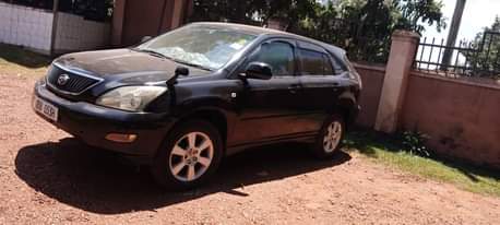 A picture of Car s on sale kawundo