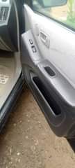 A picture of 03 Toyota Highlander