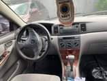 A picture of 2004 Toyota Corolla Le