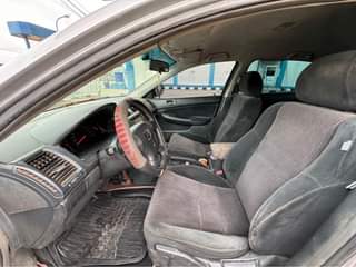 A picture of Honda accord 2004 08039538695
