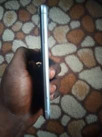 A picture of Iphone 11