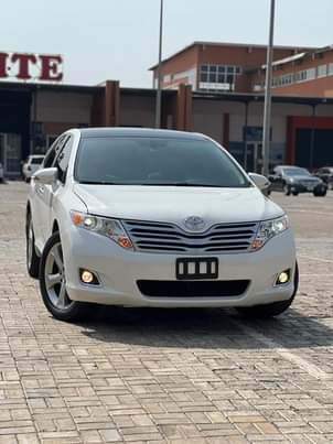 A picture of Pre Used Toyota Venza 2010 model