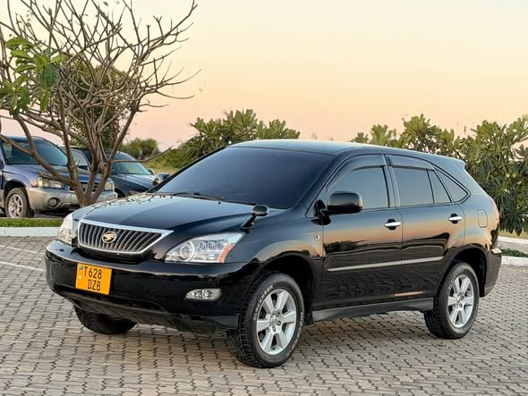 A picture of Toyota harrier