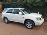 A picture of TOYOTA HARRIER 2 2CC 18 000 000 UGX BARTER AND