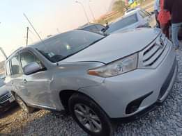 A picture of Unregistered 2012 Toyota Highlander 6 Million naira Abuja 08124495458