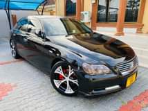 A picture of Toyota Mark X
