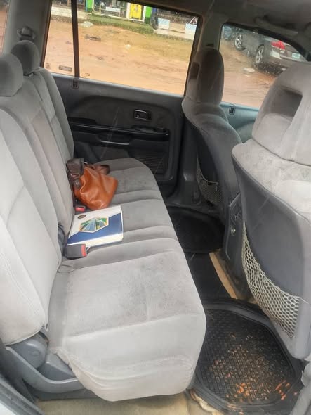 A picture of 2003 HONDA PILOT