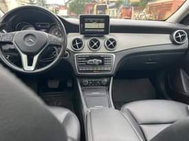 A picture of 2016 Mercedes Benz GLE 250 V6
