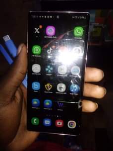 A picture of Note 10